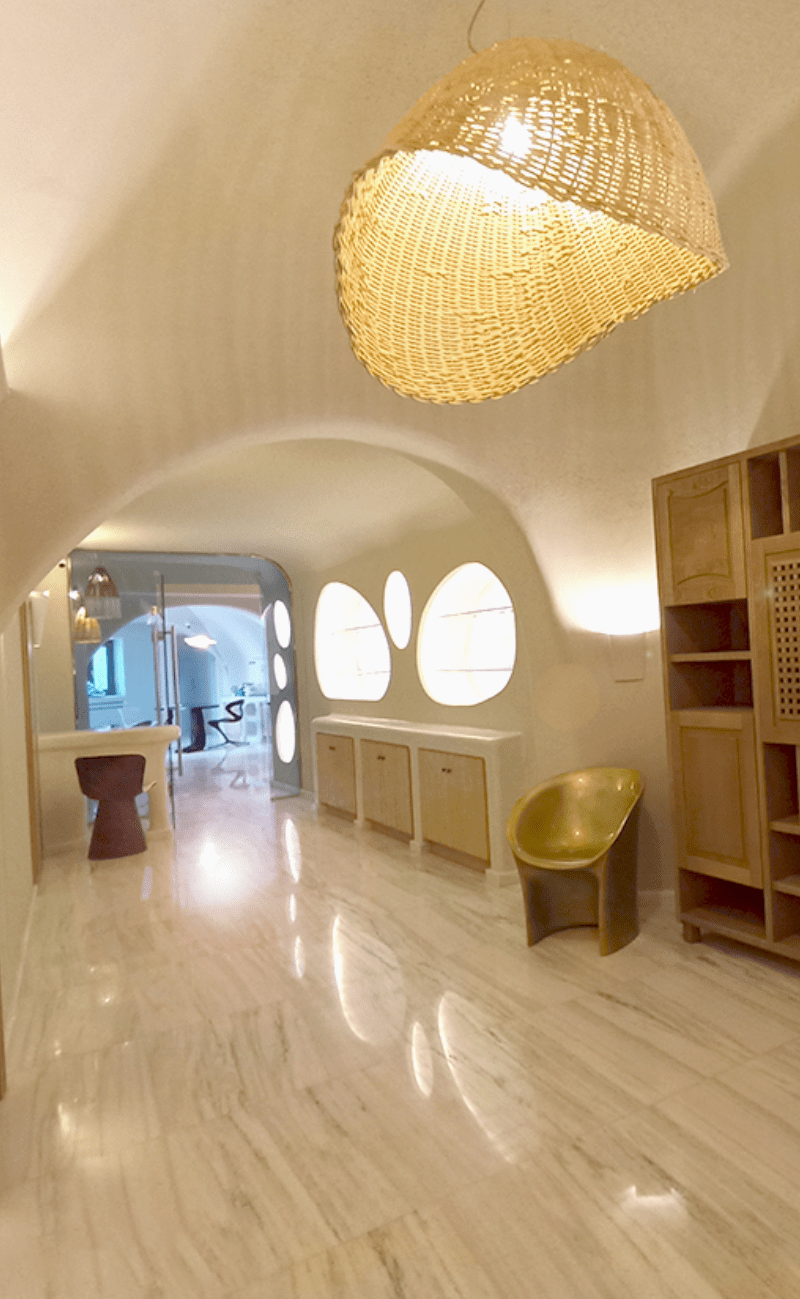 Spa vestibule