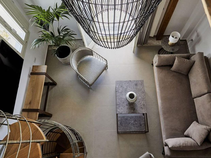 "Sea Breeze" Suite living room