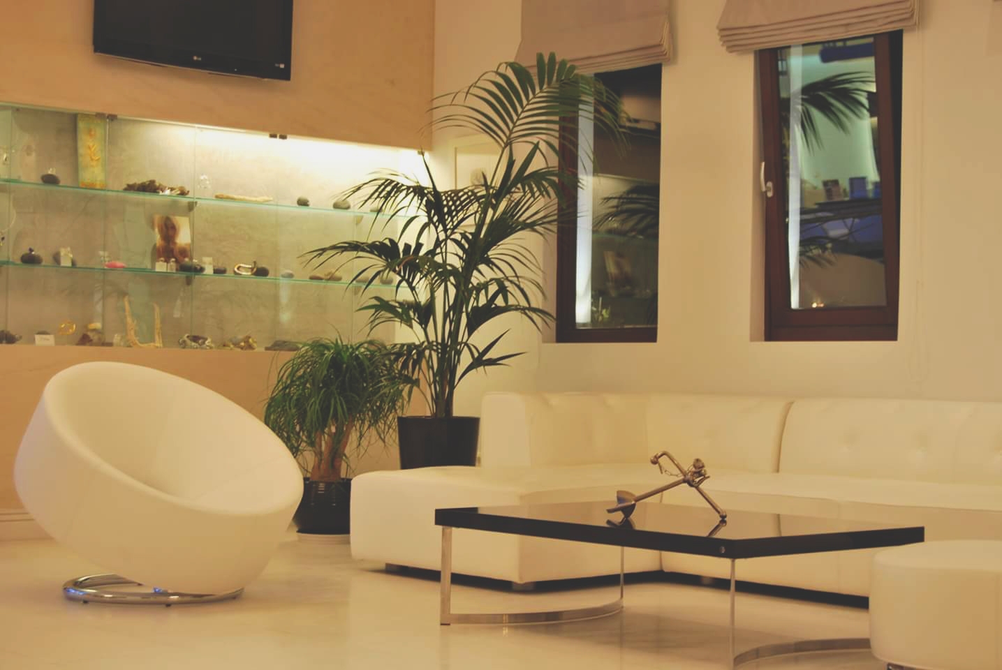 "La mer " Reception lobbie cozy corner